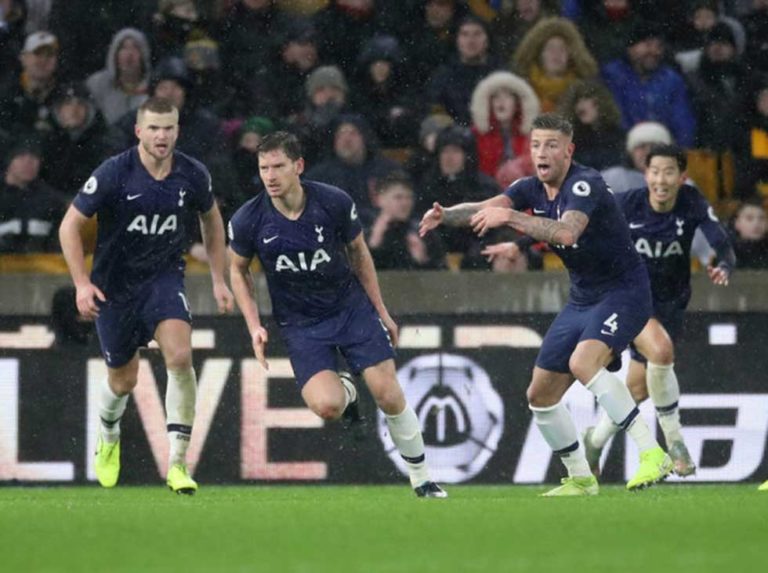 Tottenham de Mourinho continúa escalando