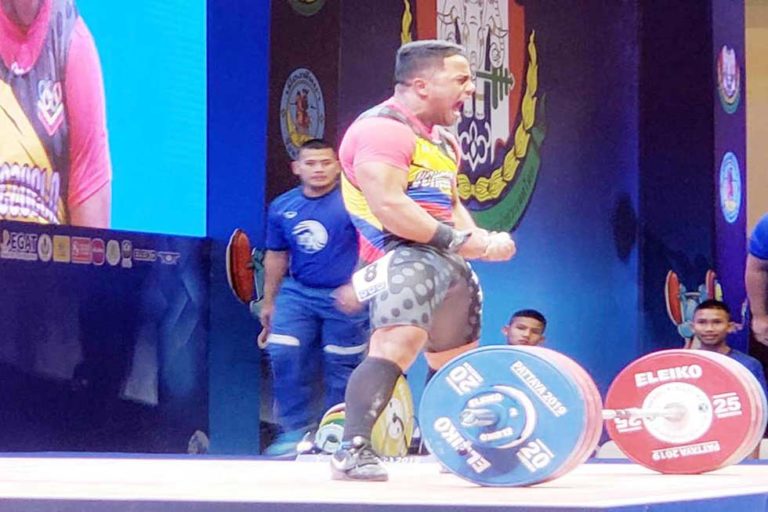 2 pesistas criollos en Mundial de China