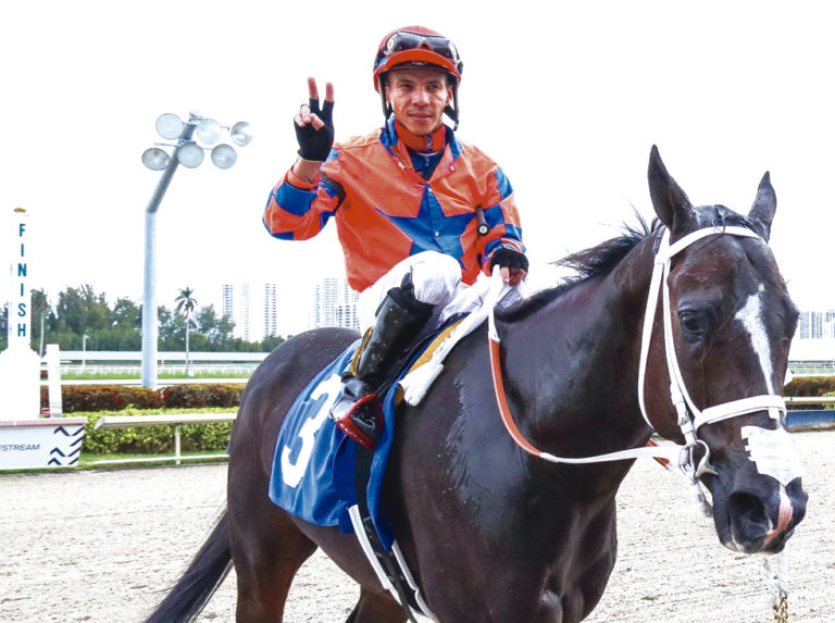 Jaramillo lidera en Gulfstream Park