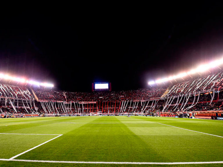 Localizan supuesta bomba en El Monumental de Buenos Aires