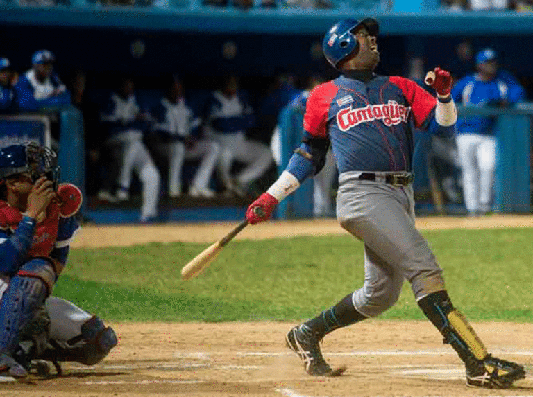 Comienzan las semifinales de la liga de béisbol de Cuba