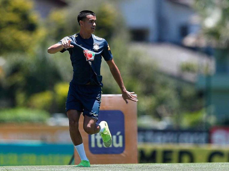 Brasil cuenta con Reinier para enfrentar a Uruguay