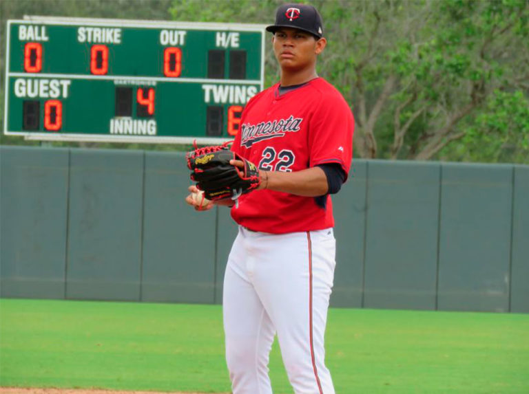 Brusdar Graterol es candidato al bullpen