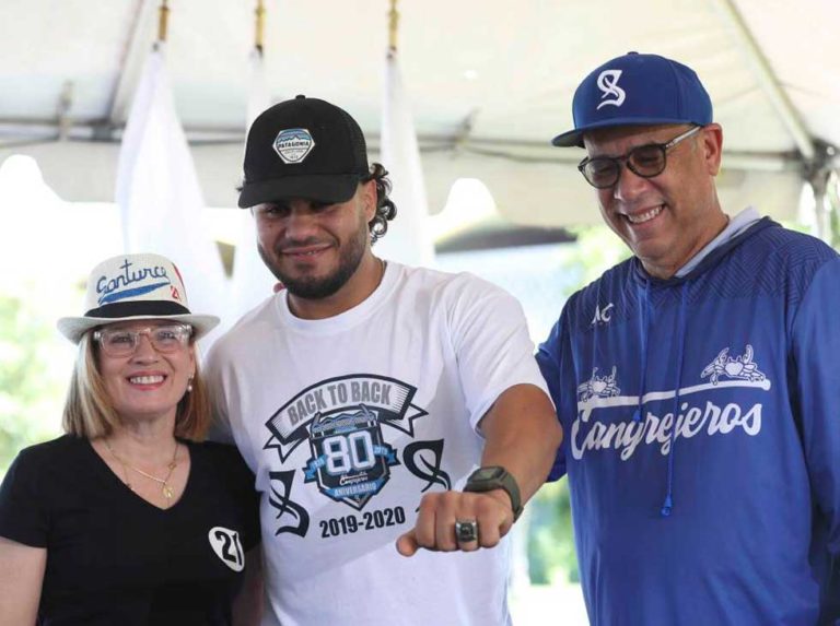 Cangrejeros celebró a lo grande su “Back to Back”