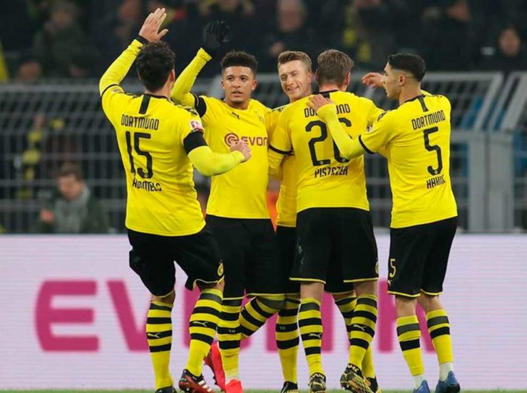 Dortmund le pasó por encima al Colonia