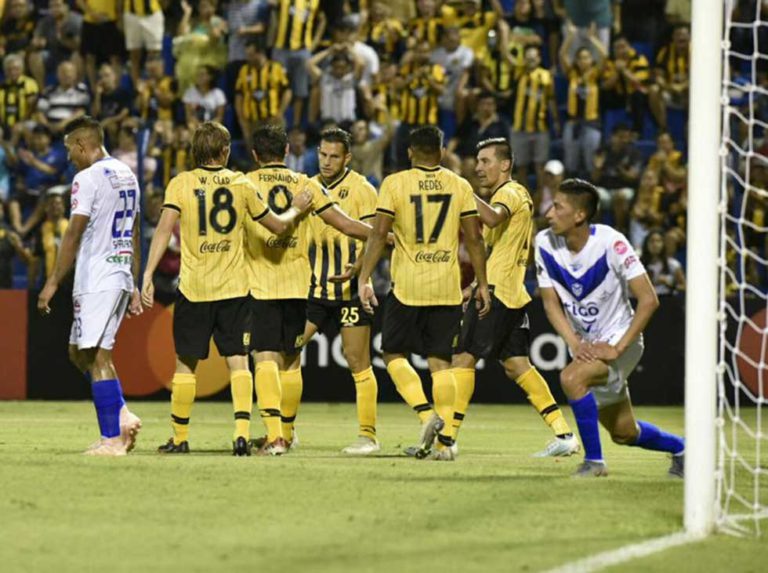 Guaraní selló pase a segunda fase de Libertadores