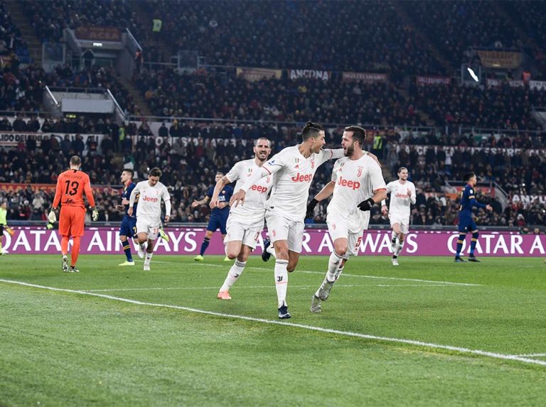 Juventus triunfa en Roma y es campeón de invierno