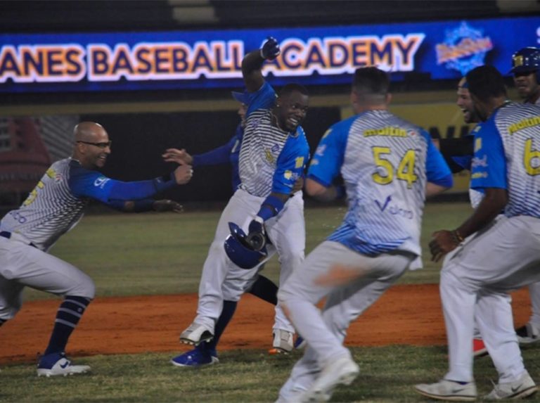 Doubront y Centeno en duelo de estelares