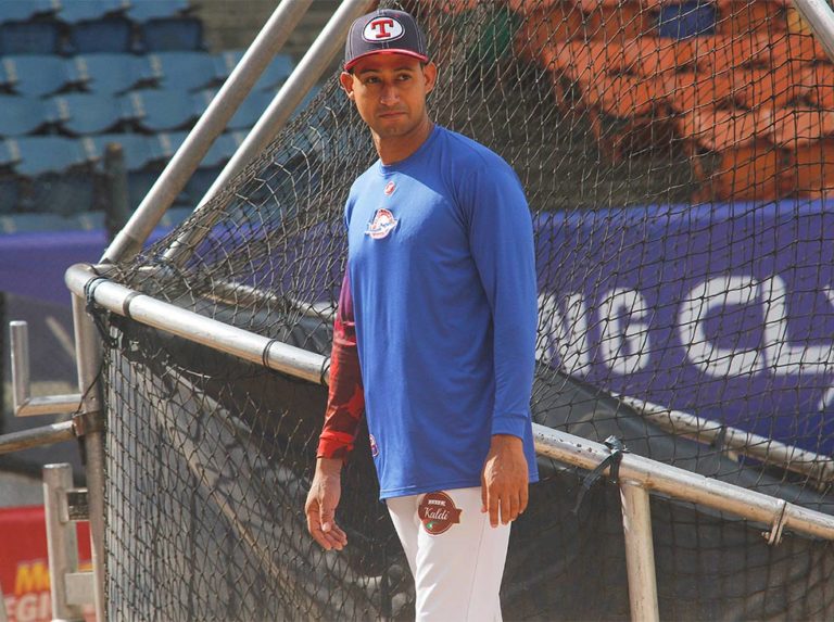 Renny Osuna distinguido como Mánager del Año