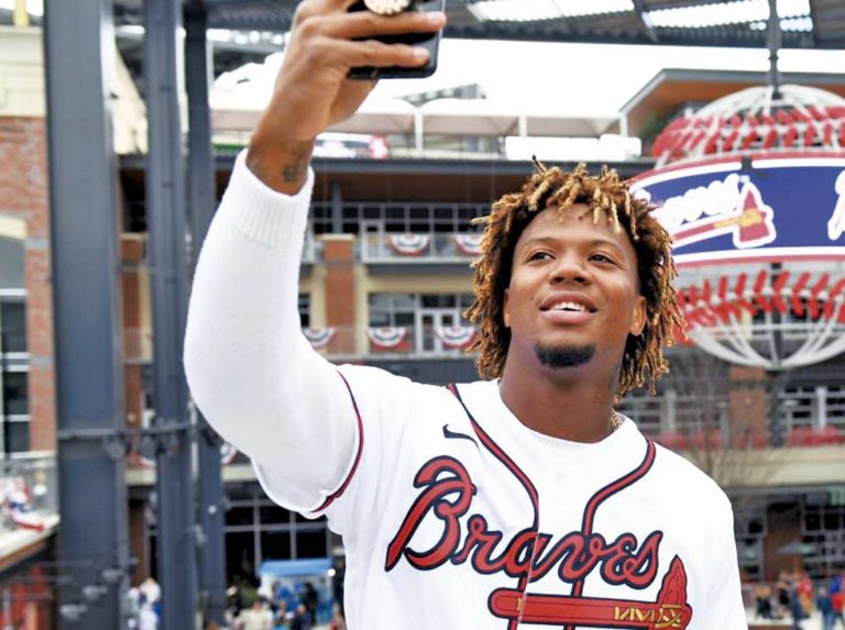 Ronald Acuña Jr. seguirá como primer bate de Atlanta