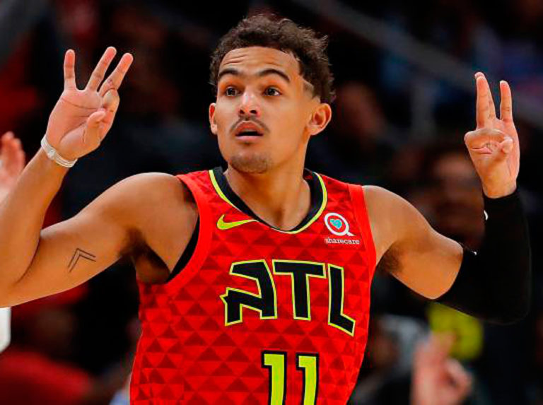 Young lideró victoria de los Hawks