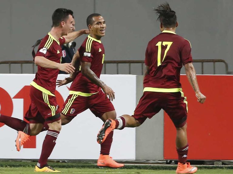 El mar picado de la Vinotinto