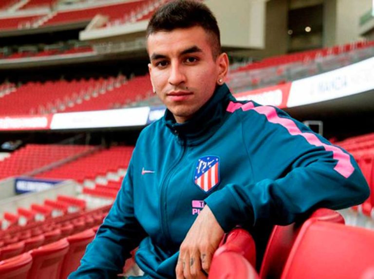 Correa: Sufro mucho en la banda derecha