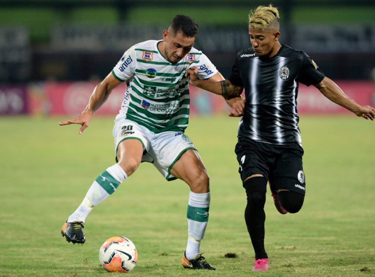 Zamora sumó primera victoria en la Copa Suramericana
