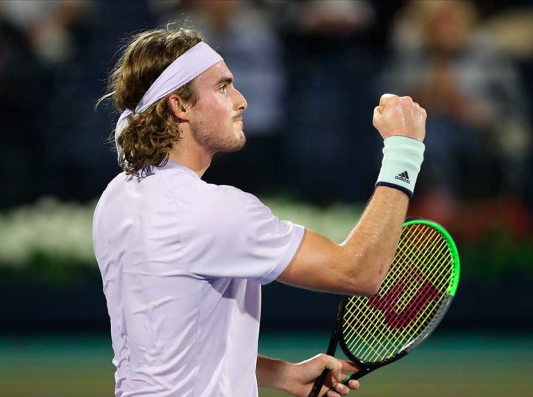 Tsitsipas superó a Carreño en la primera ronda en Dubai
