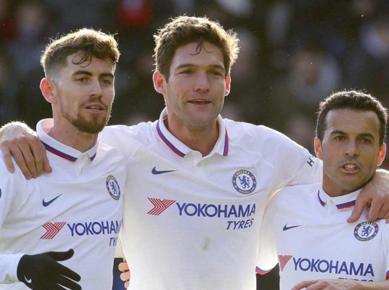 Marcos Alonso salvó al Chelsea en empate