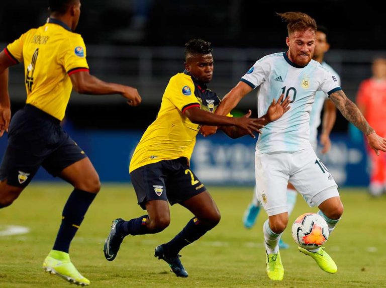 Argentina busca sellar su cupo a Tokio ante Colombia