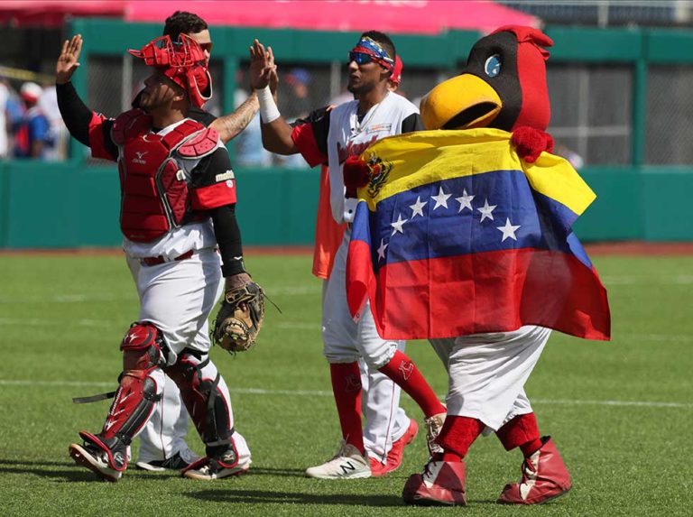 En la pelota | Serie del Caribe pierde interés