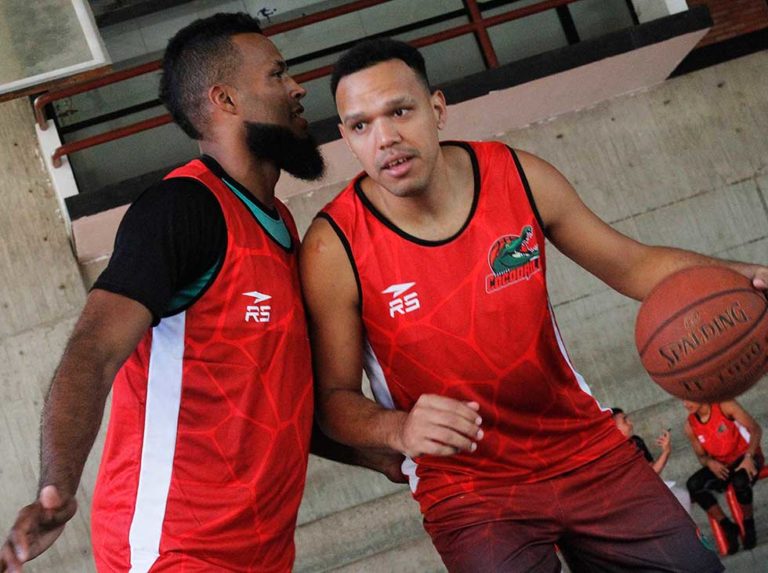 Suspendida presentación de la Superliga de baloncesto