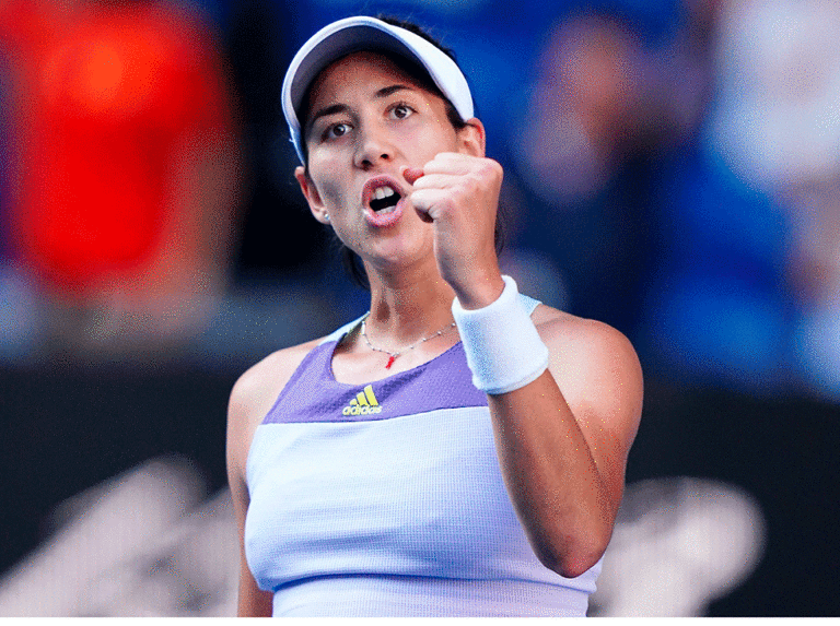 Muguruza asciende al puesto 16 con Barty como líder