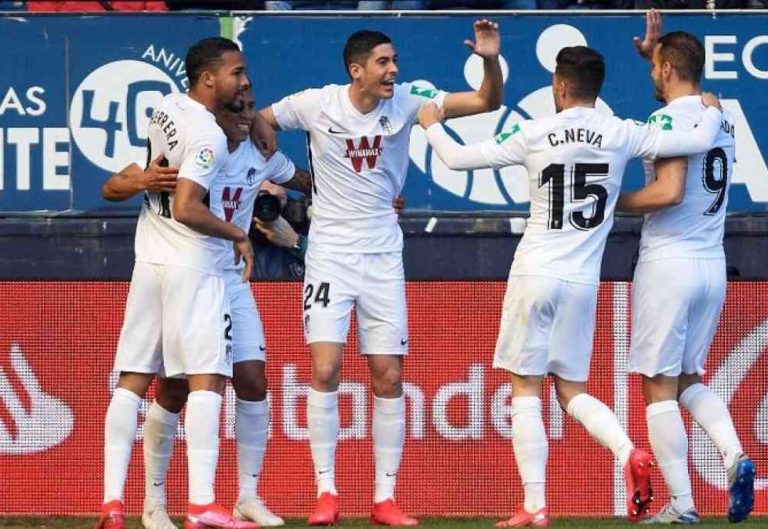 El Granada de Machís y Herrera venció a un flojo Osasuna