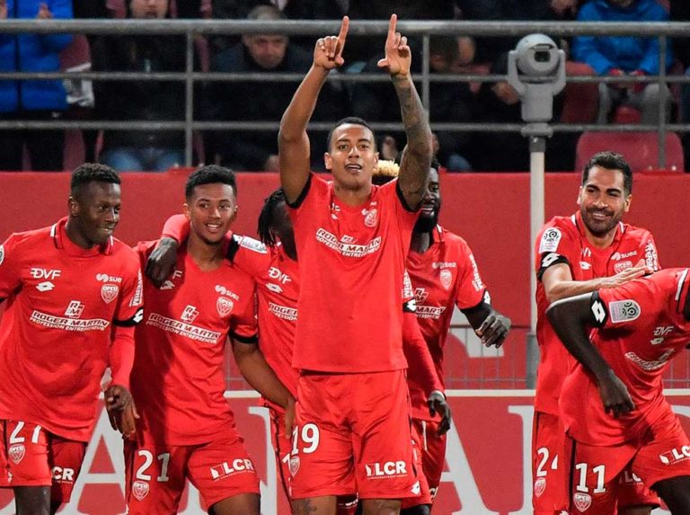 El Dijon de Jhonder Cádiz busca imponerse al PSG