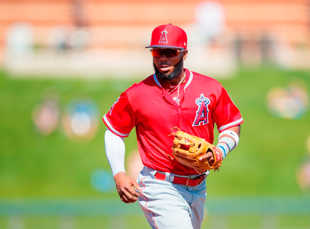 Luis Rengifo se quedará en Los Angelinos Líder en deportes