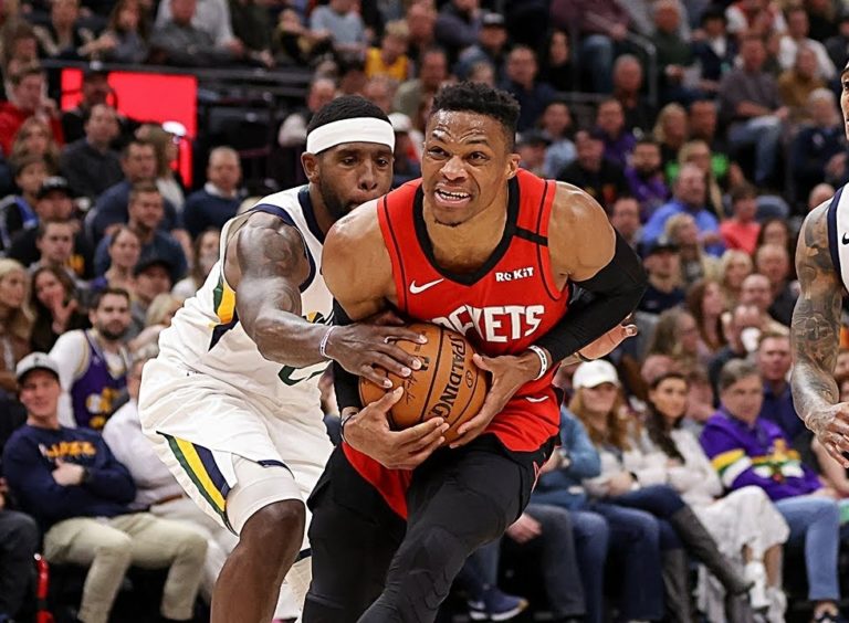 Jugadores de la NBA aceptaron rebaja del sueldo de 25%