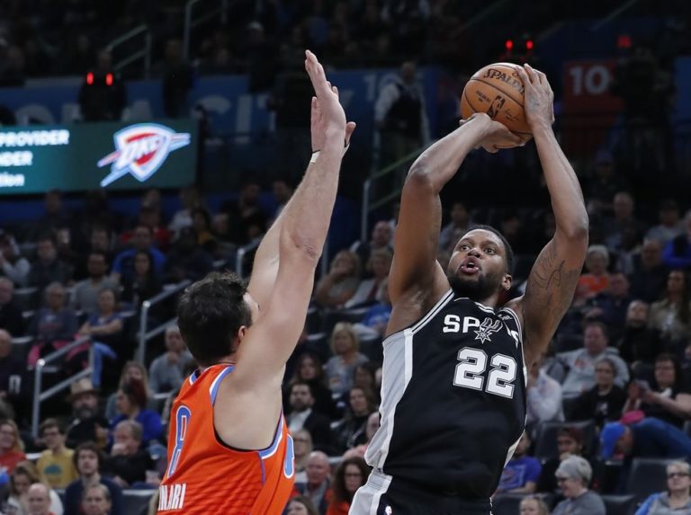 Thunder liquidó a los Spurs
