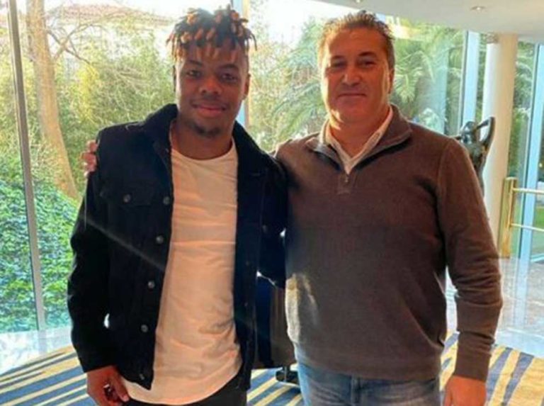 Peseiro visitó su tierra para reunirse con Murillo