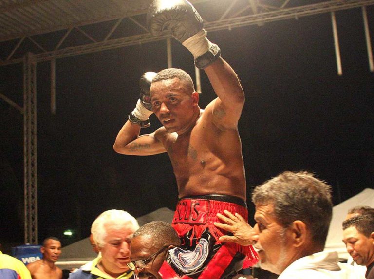 Liborio reta a Rigondeaux por el título gallo AMB