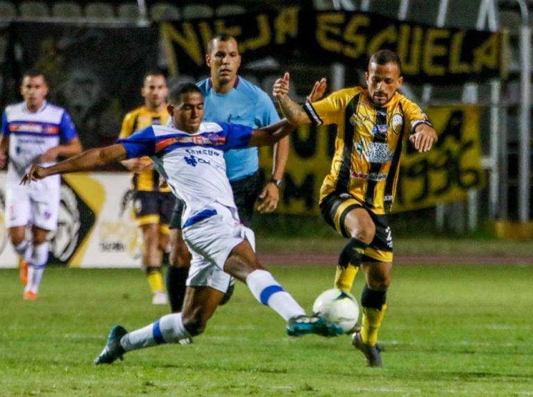 Táchira inició cediendo en el templo ante Academia