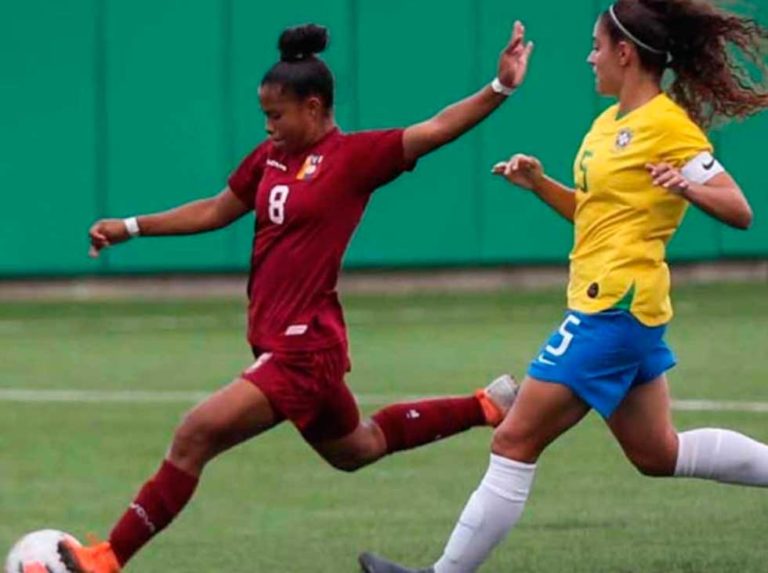Vinotinto Femenina se colgó la medalla de plata