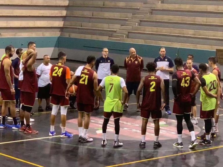 Selección nacional arrancó entrenamientos en Caracas