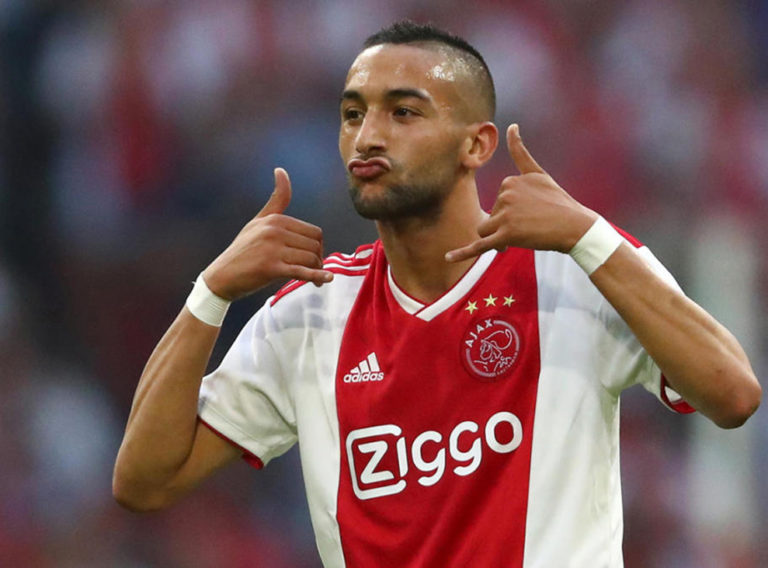 Ajax oficializó fichaje de Ziyech por más de 40 millones