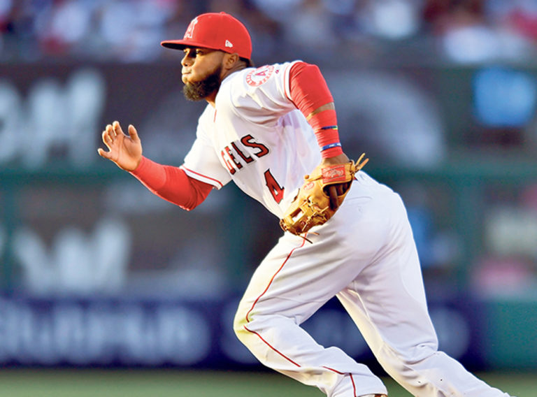 Dos venezolanos involucrados en mega cambio de Mookie Betts