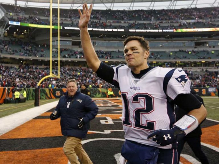 ¡OFICIAL! Tom Brady firmó con Tampa Bay