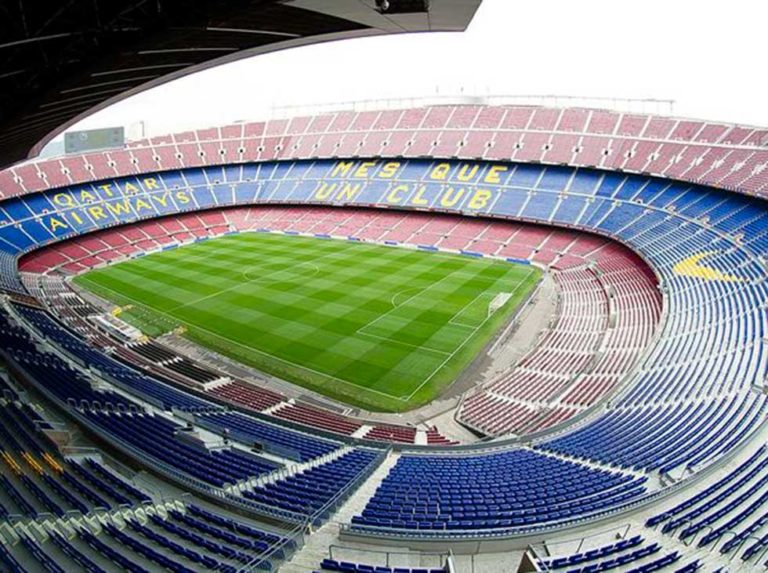 Barcelona cede derechos del Camp Nou contra COVID-19