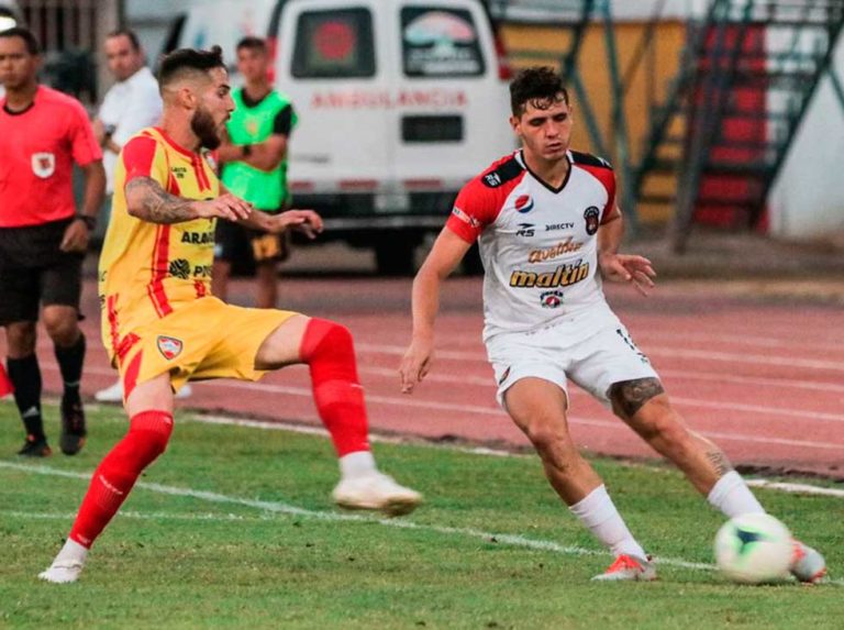Caracas sigue invicto y asaltó la cima del Futve