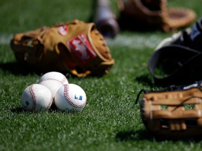 MLB