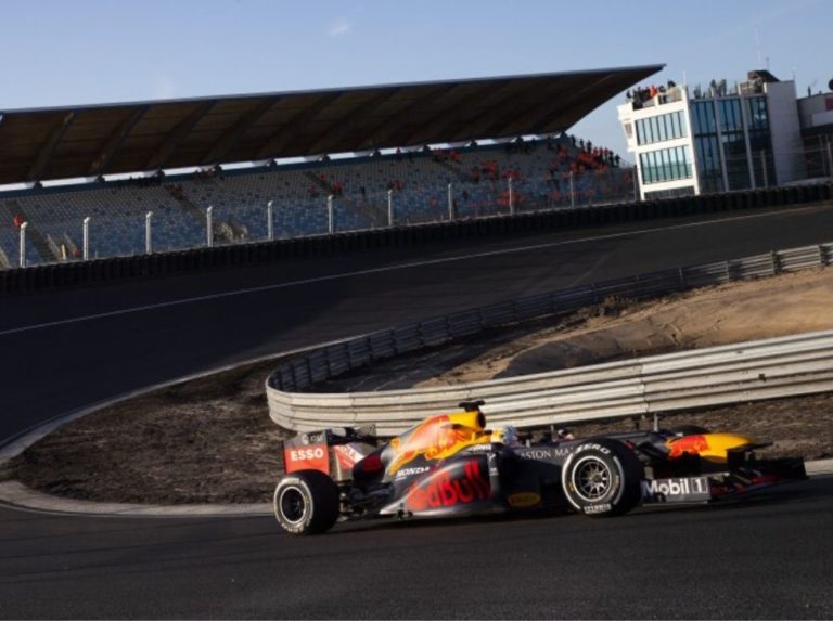 F1