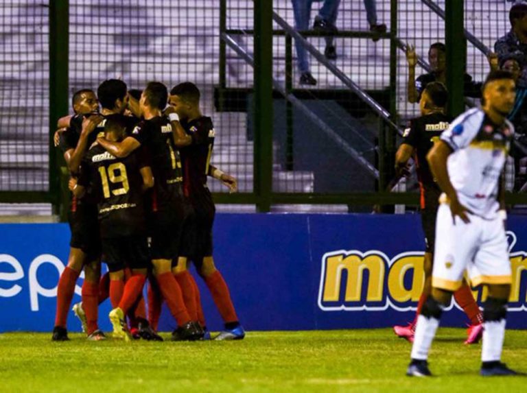 Lara anuló al Táchira  y se apoderó de la cima