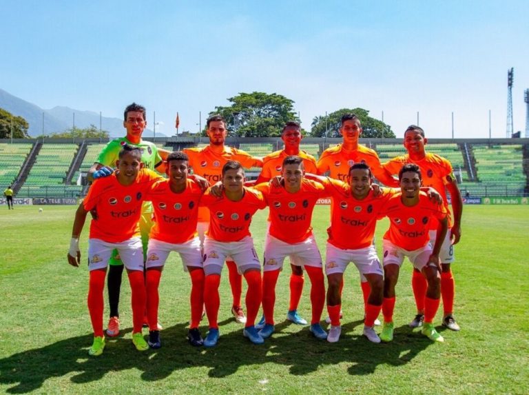 Equipos de primera división continúan en acción mediante redes sociales