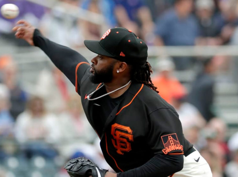 Cueto lanzará en el Día Inaugural por los Gigantes