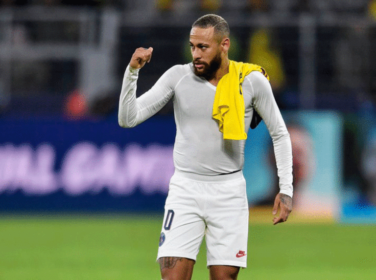 Neymar regresa a la selección de Brasil