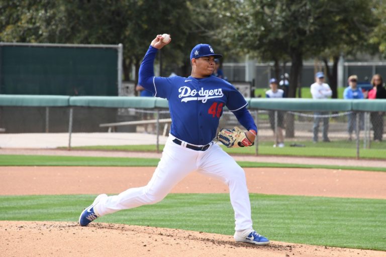 Brusdar se proyecta alto con Dodgers