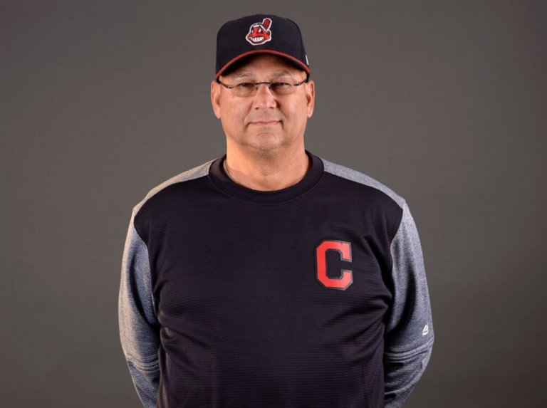 Francona, intrigado por opciones para realizar campaña de MLB