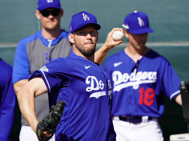 Kershaw: «Extraño lanzar, el montículo, vivir la adrenalina de un partido»