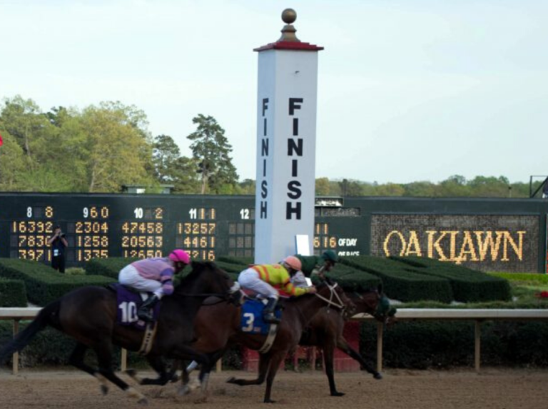 Javier Castellano reaparecerá el viernes en Oaklawn Park