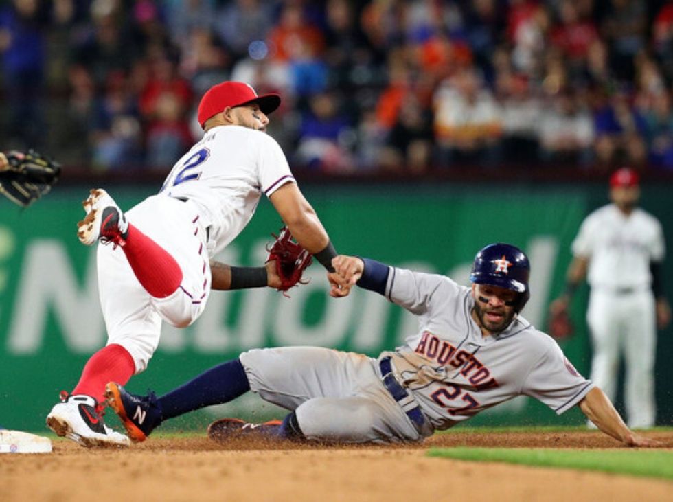 Diseño sin título(228) Altuve y Odor